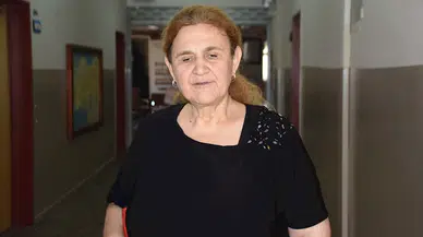 Mezunu olduğu okulda kendisi gibi görme engellilere 29 yıldır rehberlik yapıyor