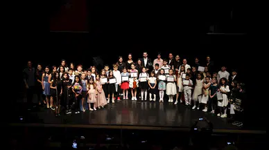 Nilüfer Belediyesi'nden, keman ve piyano eğitimi alan öğrenciler konser düzenledi