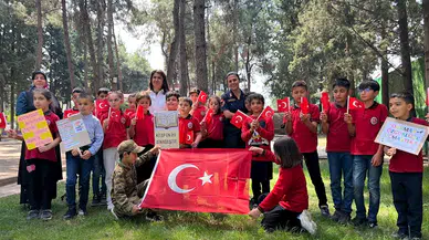 Jandarmadan kitap okuma etkinliği