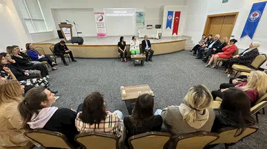 Trabzon'da "Çocuk hakları ve sahadan deneyimler" programı düzenlendi