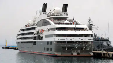 ABD'li 180 turist gemiyle Alanya'ya geldi