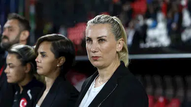 Necla Güngör Kıragası: Türkiye'deki kadın futbolunu tüm dünyaya duyurmak için var gücümüzle çalışacağız