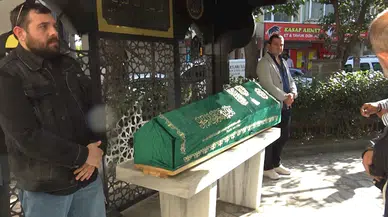 İstanbul- Avcılar'da elektrik panosundaki yangına müdahale ederken kalp krizi geçirip ölen adam toprağa verildi