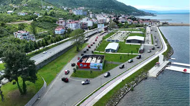 Ordu'da 19 Mayıs Atatürk'ü Anma, Gençlik ve Spor Bayramı konvoyla kutlandı