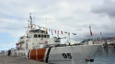 TCSG-95 Trabzon'da halkın ziyaretine açıldı