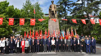 Trabzon ve çevre illerde 19 Mayıs Atatürk'ü Anma, Gençlik ve Spor Bayramı kutlanıyor