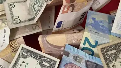 Serbest piyasada döviz açılış fiyatları! Dolar ve Avro'da dalgalanma devam ediyor