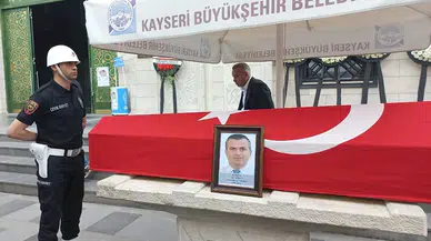 Kalp krizinden hayatını kaybeden emniyet müdürü, toprağa verildi