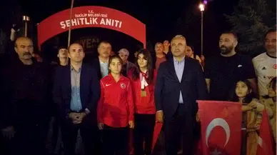 İskilip'te fener alayı düzenlendi