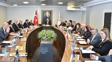 İYİ Parti'de Başkanlık Divanı toplandı