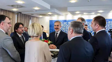 Bakan Fidan, İslamabad Büyükelçiliği’ni ziyaret etti