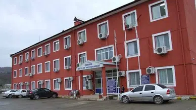 Mutfaktaki patlamada anne ve kızı yaralandı