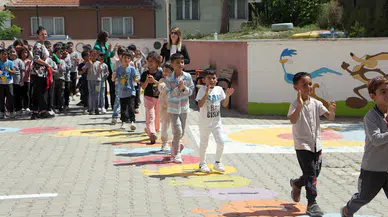Edirne'de devamsızlık yapan öğrenciler için okullarda geleneksel spor alanı oluşturuldu