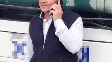 Afyonkarahisar'da yolcu otobüsüyle kamyonet çarpıştı: 1 ölü, 16 yaralı (2)