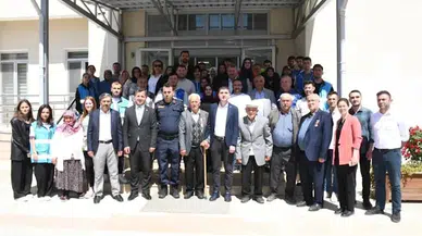 Alaçam'da üniversiteli gençler şehit yakınlarıyla kahvaltıda buluştu