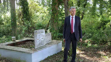 Gönen Kaymakamı, Berzeg'in cenazesi öncesi mahallede inceleme yaptı