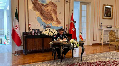 İran Büyükelçiliği'nde taziye defteri