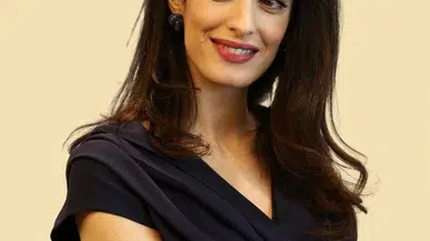 Amal Clooney, UCM’nin tutuklama başvurusunu öneren hukuk uzmanlarının arasında