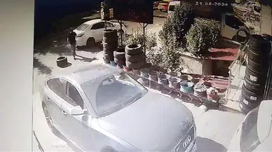 İstanbul - Beylikdüzü’nde 4 otomobil lastiğini böyle çaldılar
