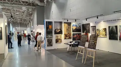 Hayal Melodileri 2024 ArtContact Sanat Fuarı’nda