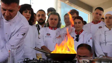 Türk Mutfağı Haftası'nda hızlı kebap yeme yarışması 
