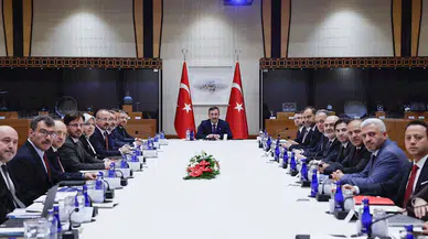 Cevdet Yılmaz: 30'un üzerinde yeni yapay zeka eylemi hayata geçirilecektir