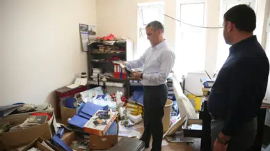 "Yomra Belediye Başkanı Tarihi Binaları ve Arşiv Düzenlemesini Gündeme Aldı"