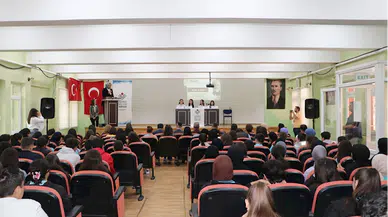 Havza'da "Hikayemizin Yarım Asırlık Yerli Sesi: Mustafa Kutlu" paneli düzenlendi