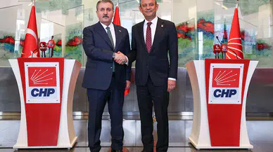 Özgür Özel: O cenaze orada durdukça siyaset normalleşemez