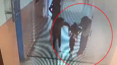 Nefes borusuna leblebi kaçan öğrencisini 'Heimlich' manevrasıyla kurtardı