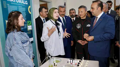 Sanayi ve Teknoloji Bakanı Kacır, Rize'de "Gençlik Buluşması"nda konuştu: