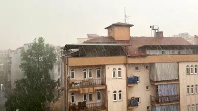 Isparta'da şiddetli yağış etkili oldu