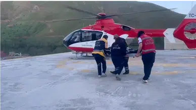 Doğum sonrası rahatsızlanan kadın, ambulans helikopterle sevk edildi