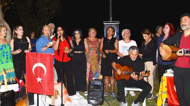 Şiirler plaja taşındı