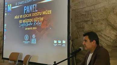 Seddülbahir Kalesi’nde ‘Aile ve Çocuk Dostu Müze’ konulu panel düzenlendi
