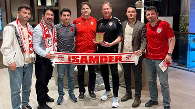 Markus Gisdol'a Veda Plaketi 