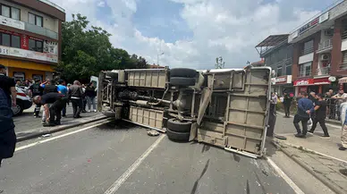 Düzce'de midibüs ile cipin çarpıştığı kazada 7 kişi yaralandı