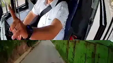 Otobüsü durdurup yoldaki kaplumbağayı ezilmekten kurtardı 