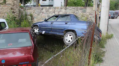 Yaya çarpan alkollü sürücü, 500 metre ileride kaza yaptı