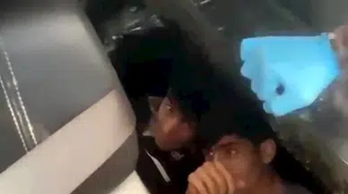 Cipin koltuğunun altında 2 kaçak göçmen yakalandı; nefes alabilmeleri için hortum sistemi kurulmuş 