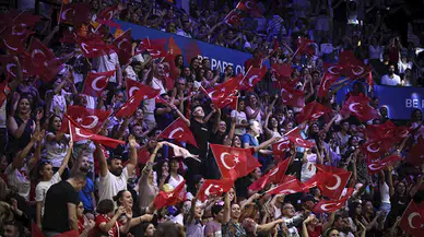 A Milli Erkek Voleybol Takımı, Fransa'ya 3-1 mağlup oldu