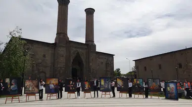 ERZURUM 'Liseli ressamlar', tablolarını lösemili çocuklar için yaptı (VİDEO EKLENDİ)