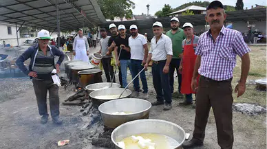 Boyabat'ta çiftçiler yağmur ve bereket duası yaptı