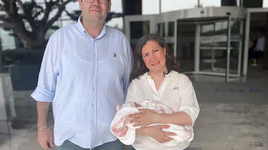 540 gramlık Eliz bebek hayata tutundu