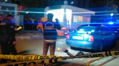 Taksi durağında çalışan husumetlisini tabancayla bacağından vurdu