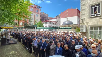 Hayatını kaybeden Pazar Müftüsü Recep Şahan, son yolculuğuna uğurlandı