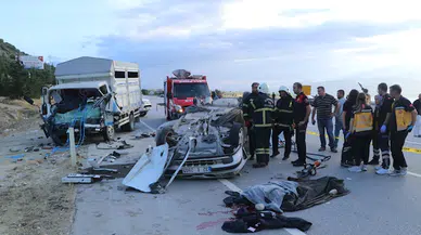 Nişan alışverişi dönüşü kaza: 3 ölü, 2 yaralı