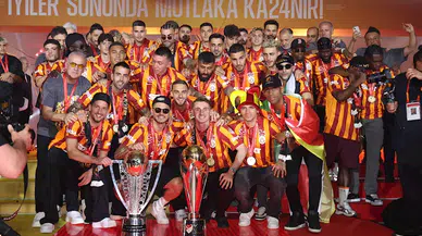 Galatasaray 24'üncü Şampiyonluk ve Süper Kupa ile çifte zaferini kutladı