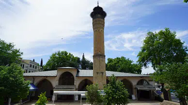 Depremde ağır hasar alan tarihi Ulu Cami, 2025 sonunda ibadete açılacak / Ek fotoğraf