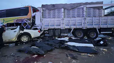 Mersin'deki kazada ölen 10 kişinin kimlikleri belli oldu